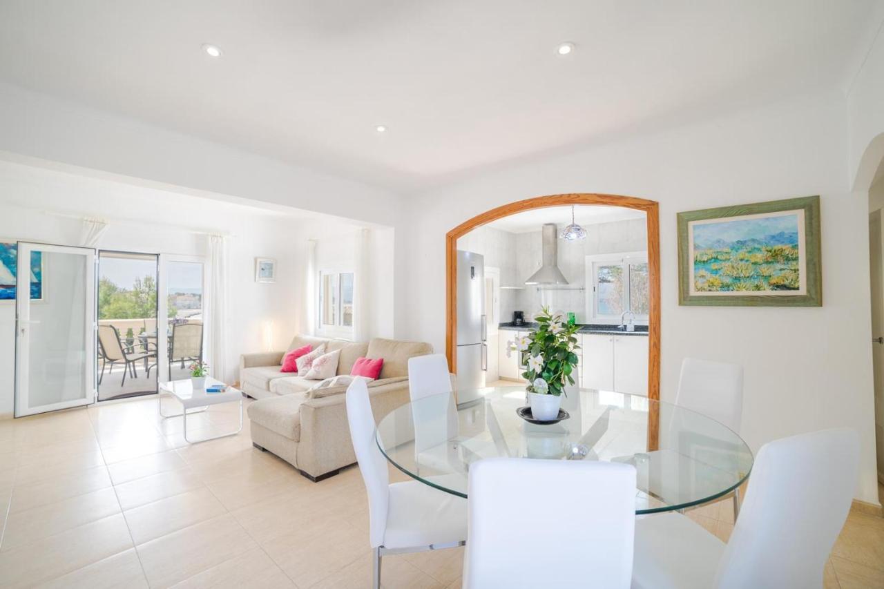 Paris Apartment *